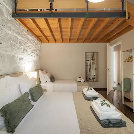 Monaco House 펜션